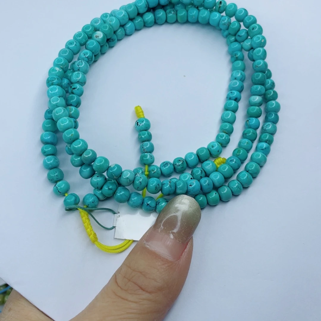 绿松石未镶嵌颈饰