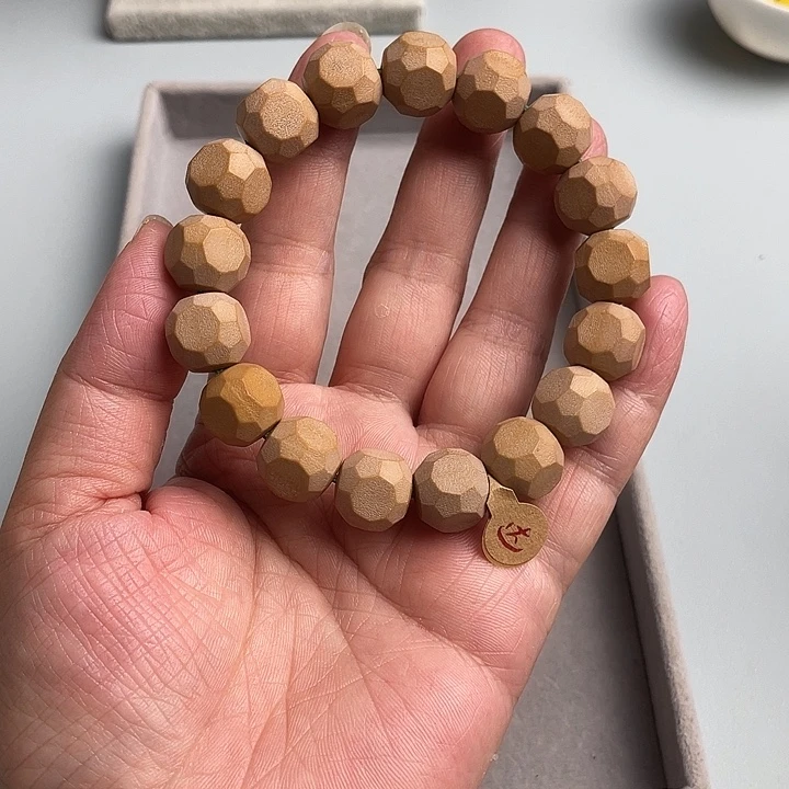 8***工手串/手链核桃微瑕特价不退换