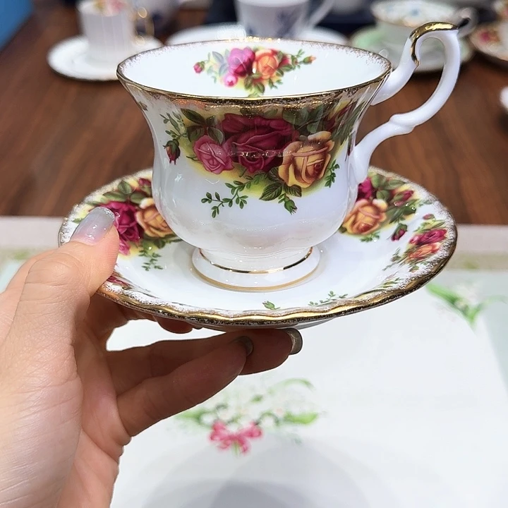 瓷片杯子杯子杯子水杯杯子水杯