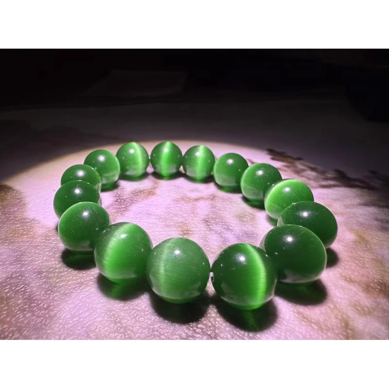 精美手串    绿眼