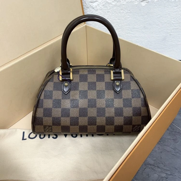 95新/路易威登/包包/[251116XZWC]/C8878171297