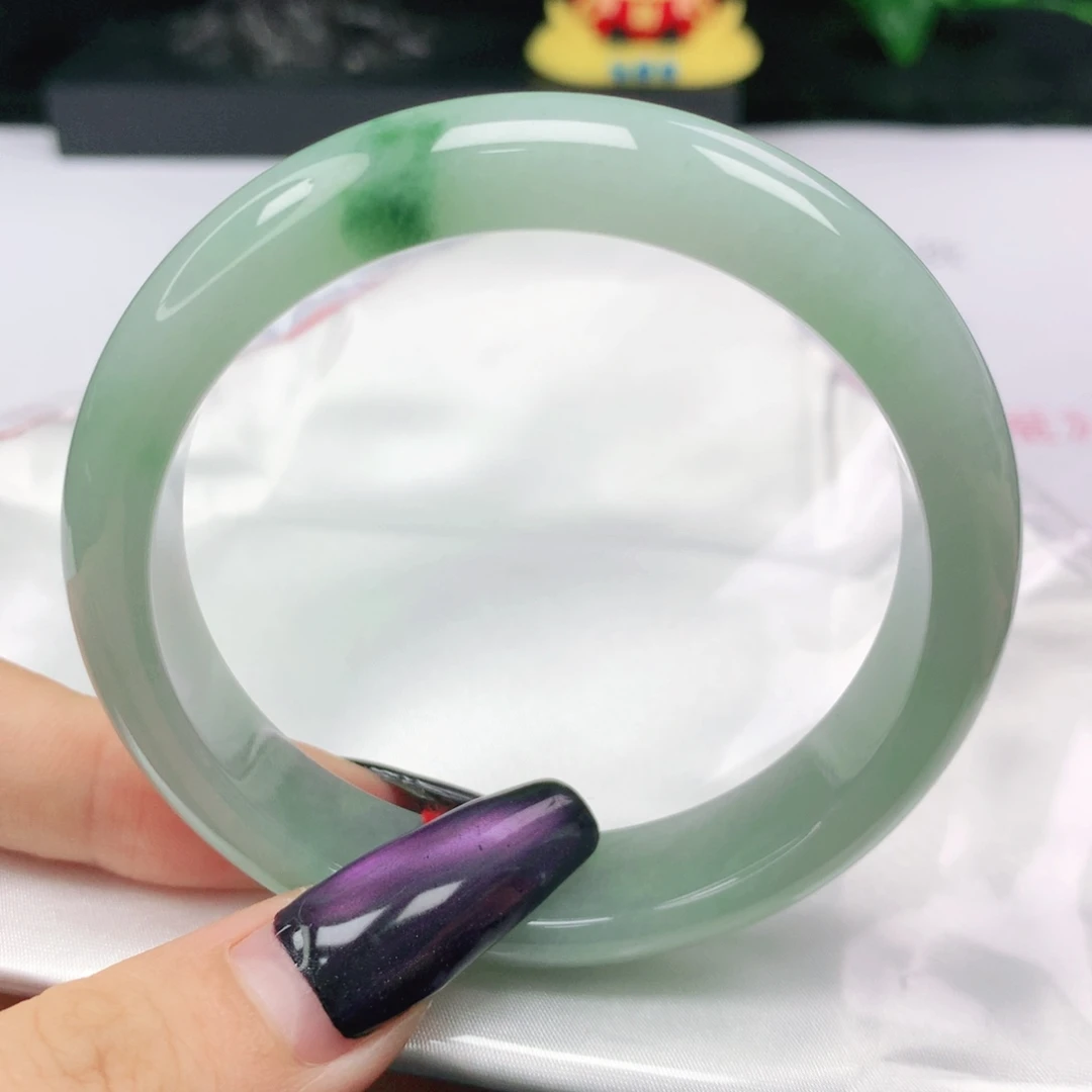 未镶嵌手镯翡翠翡翠56.7胶润飘绿花正圈