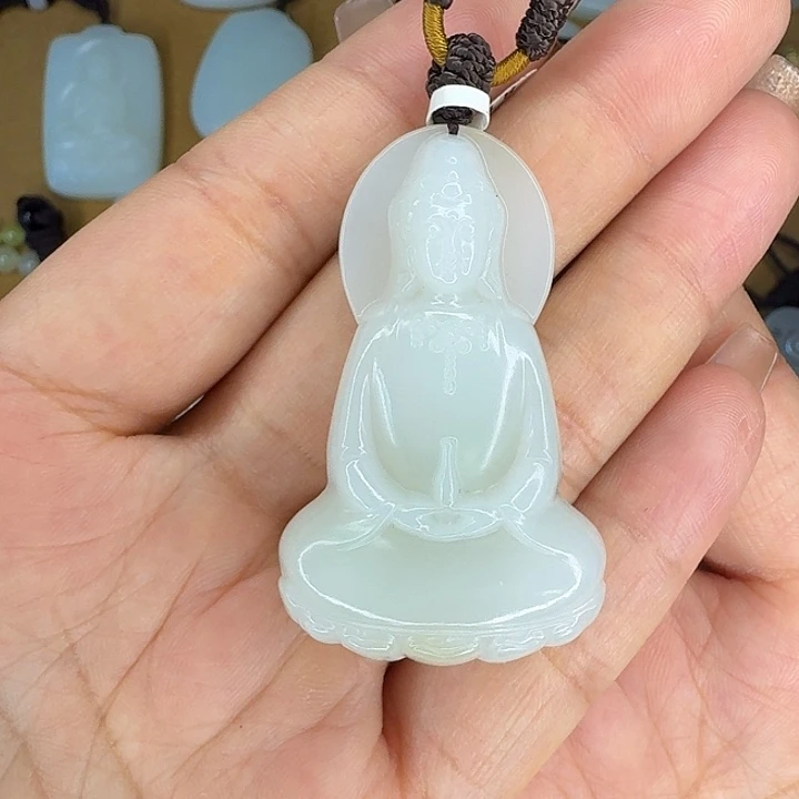 阿****和田玉未镶嵌吊坠(赠链)
