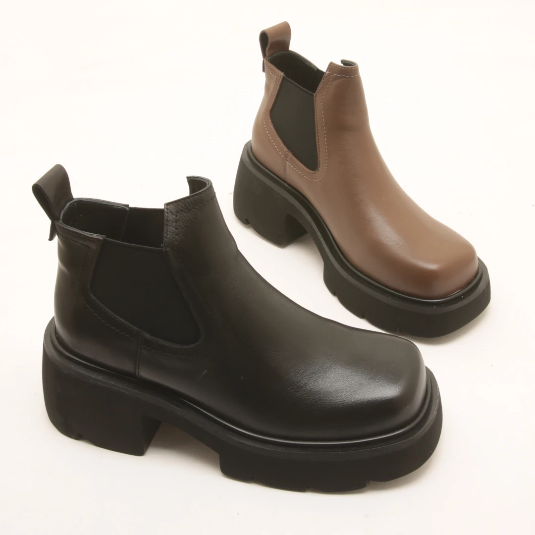 7613秋季新款时尚方头厚底英伦风女款烟筒靴女靴单靴