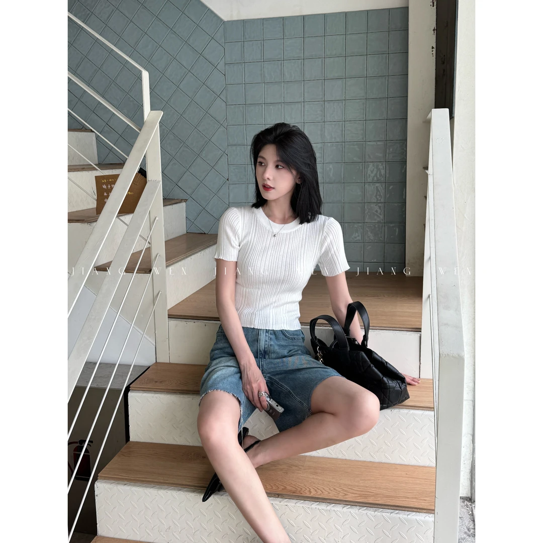 【首尔漫游】jennie同款*“莱塞尔”圆领正肩修身显瘦针织短袖T恤