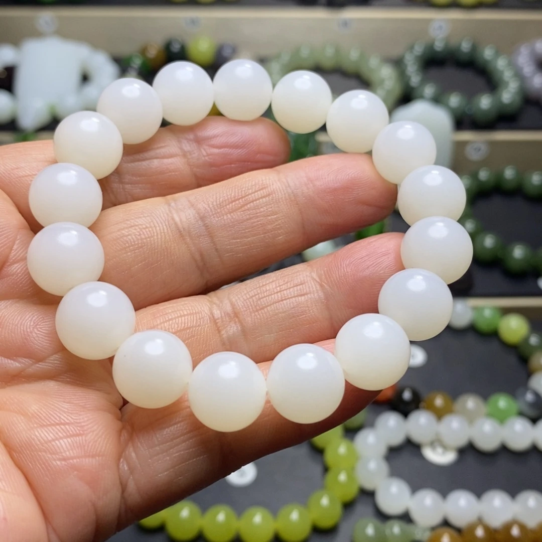 和田玉手串未镶嵌