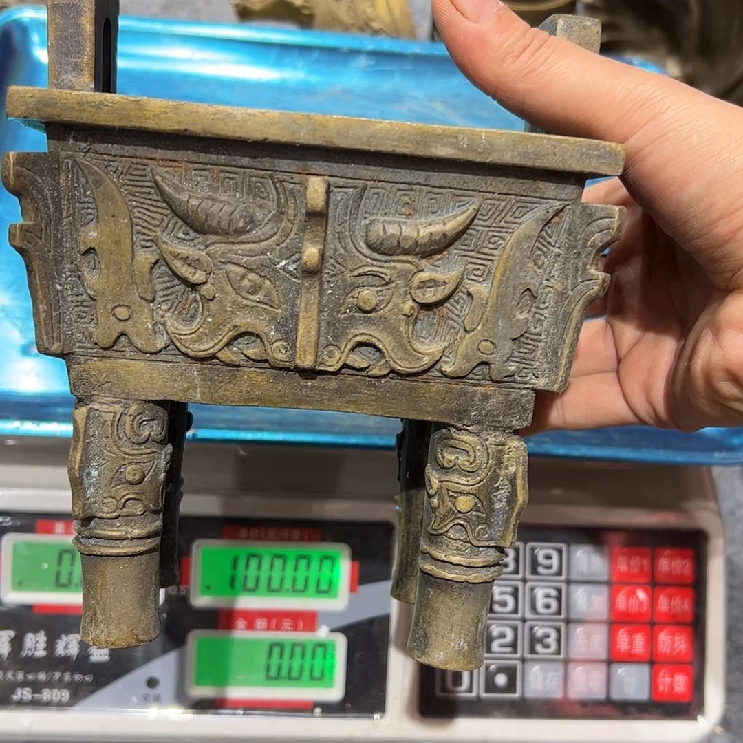 微瑕疵黄铜摆件工艺品