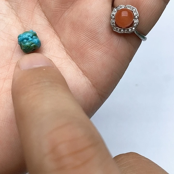 未镶嵌南红玛瑙珠宝奇石