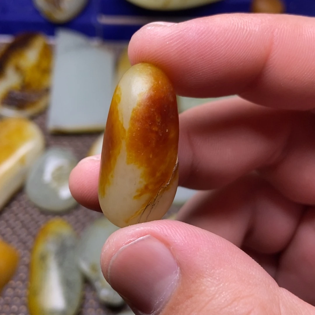 1未镶嵌定制和田玉建*