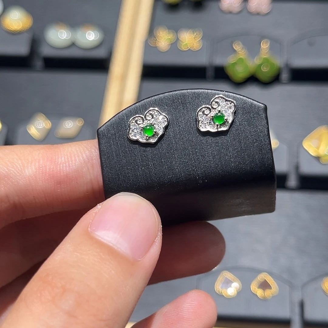 银S925镶嵌和田玉耳饰