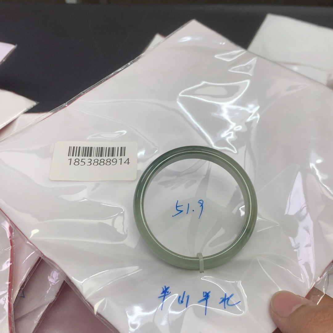 翡翠未镶嵌手镯天然缅甸翡翠