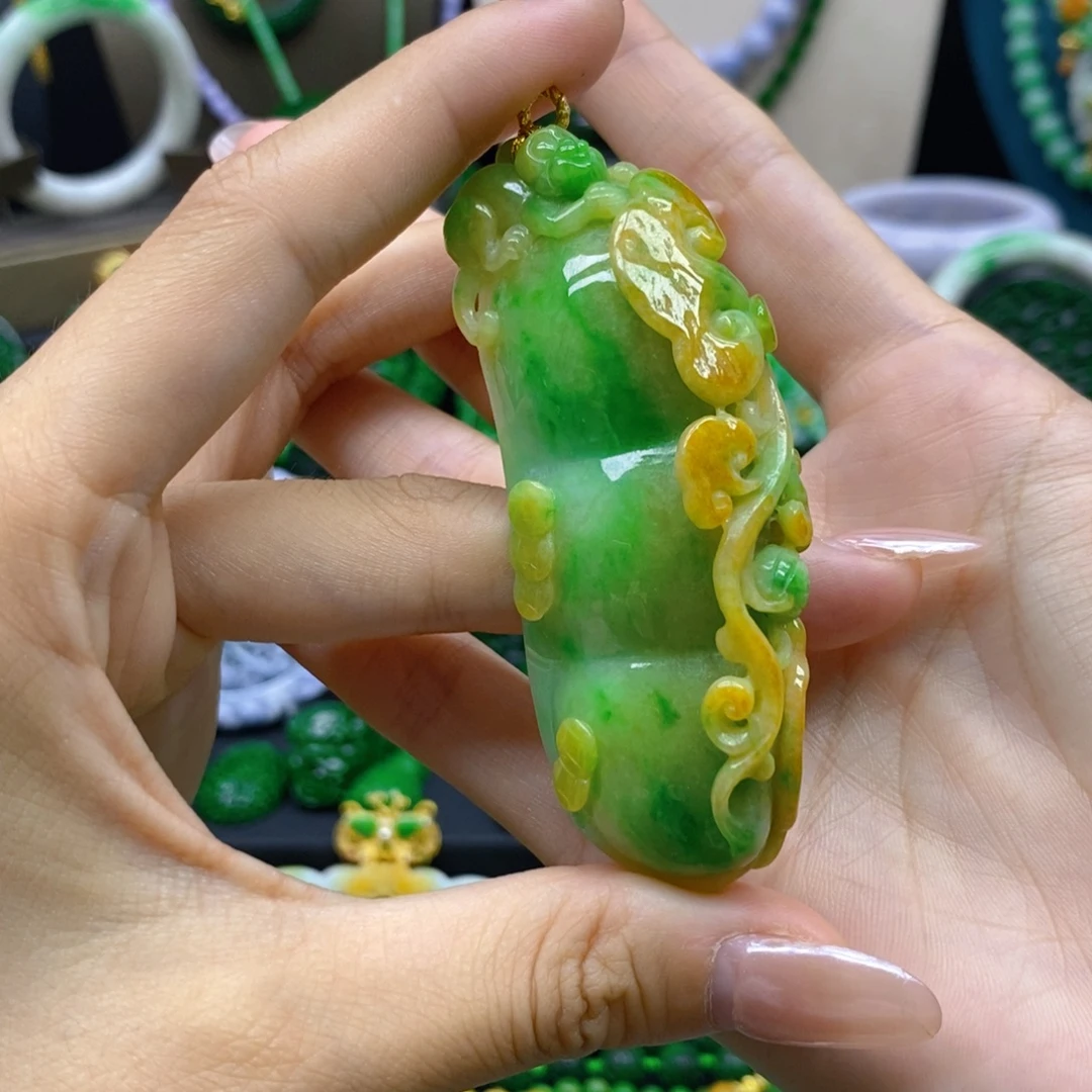 颈饰未镶嵌翡翠翡翠
