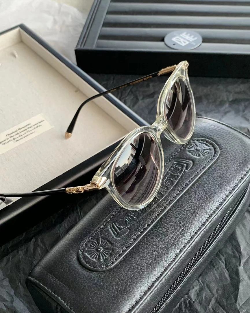 95新 Chrome Hearts/克罗心 黑金圆框十字架墨镜  17434594