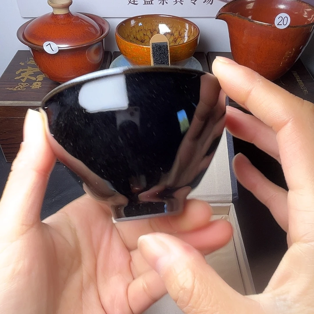 茶盏不想在这个城市住啦