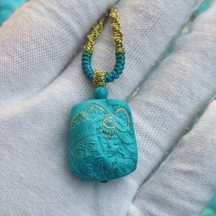 未镶嵌绿松石珠宝奇石