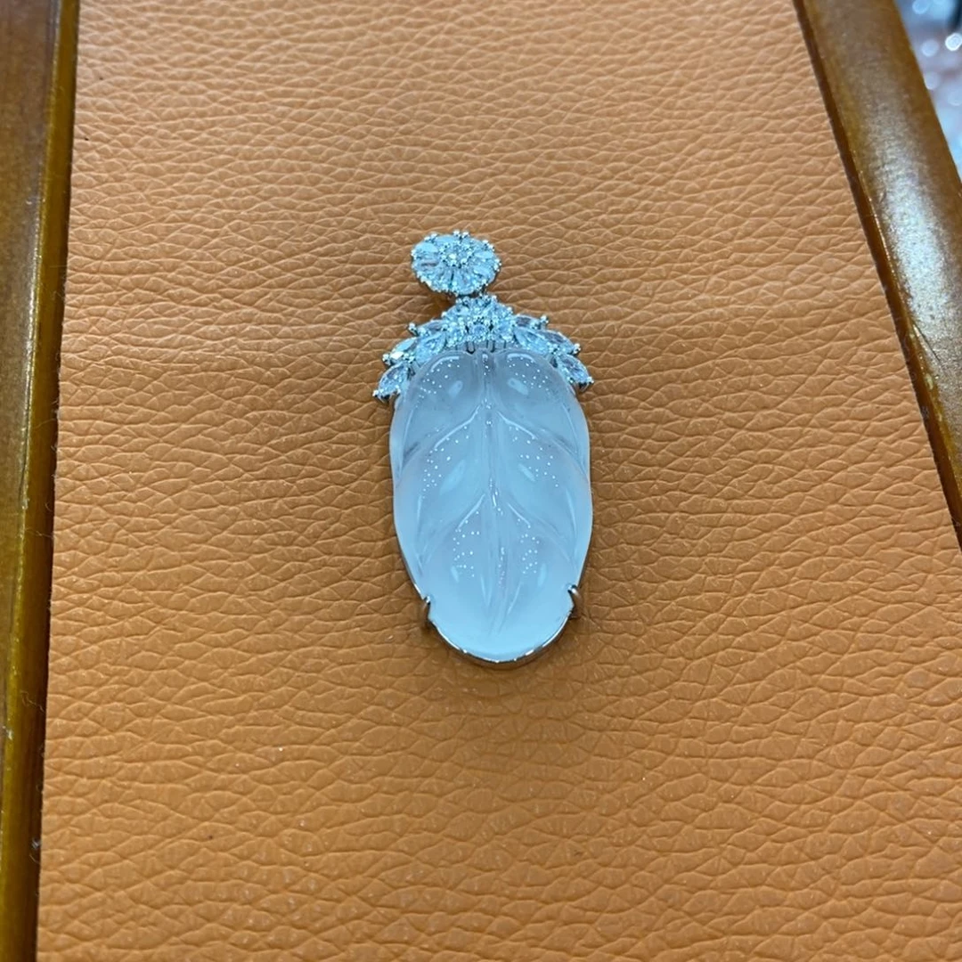 石英质玉吊坠(不含链)银S925镶嵌