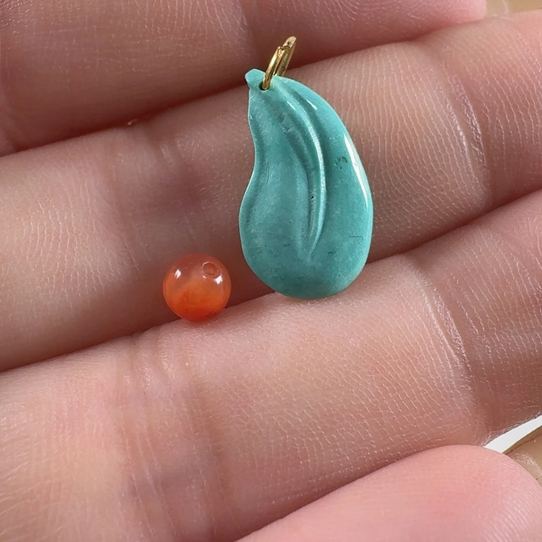 南红玛瑙未镶嵌颈饰
