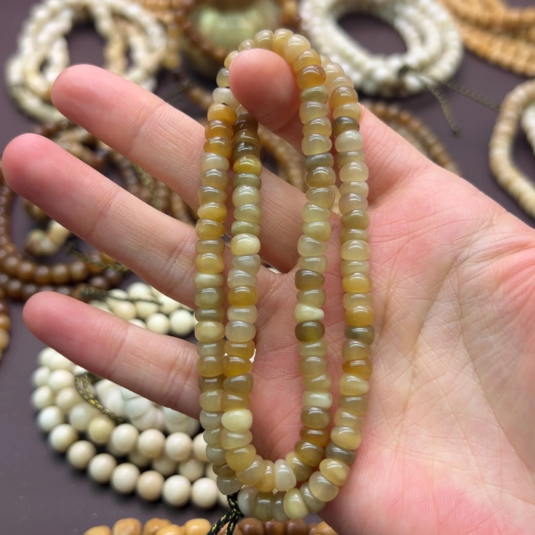 楠***哦吊坠龙脊菩提大肠