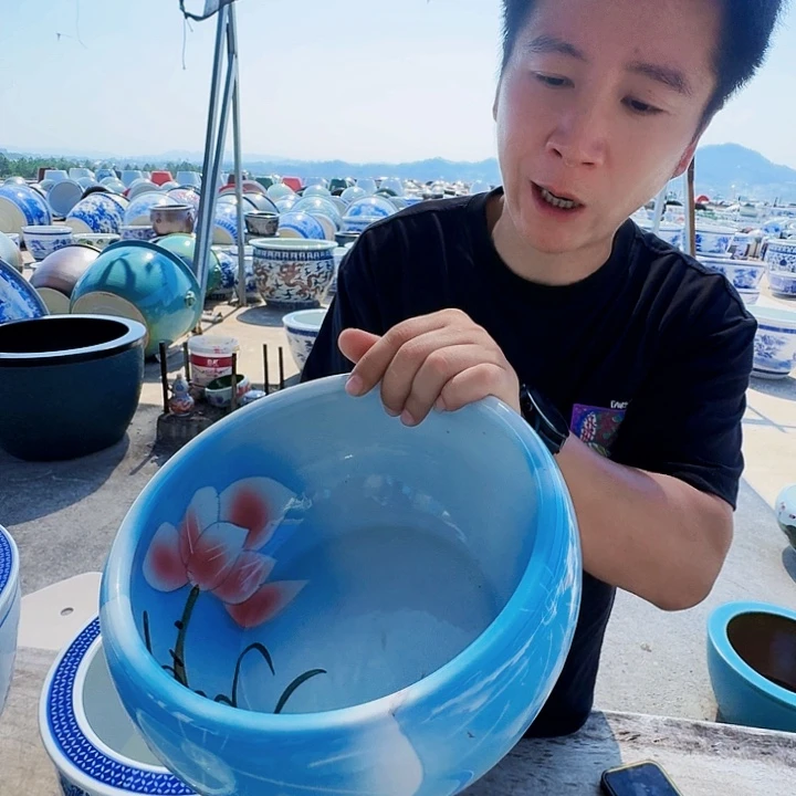 瓷片直径23，高13。。。。
