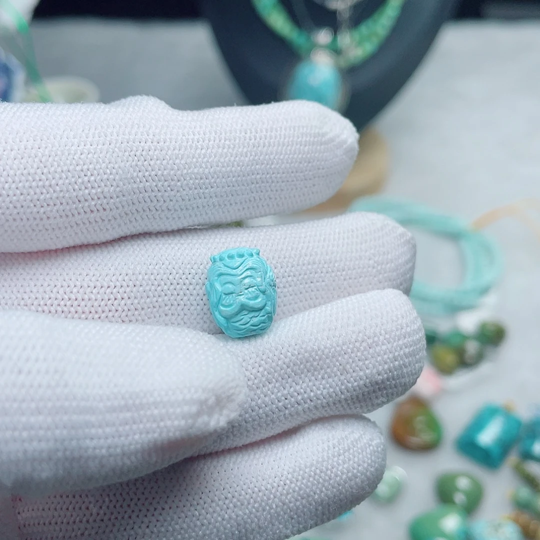 绿松石未镶嵌挂件