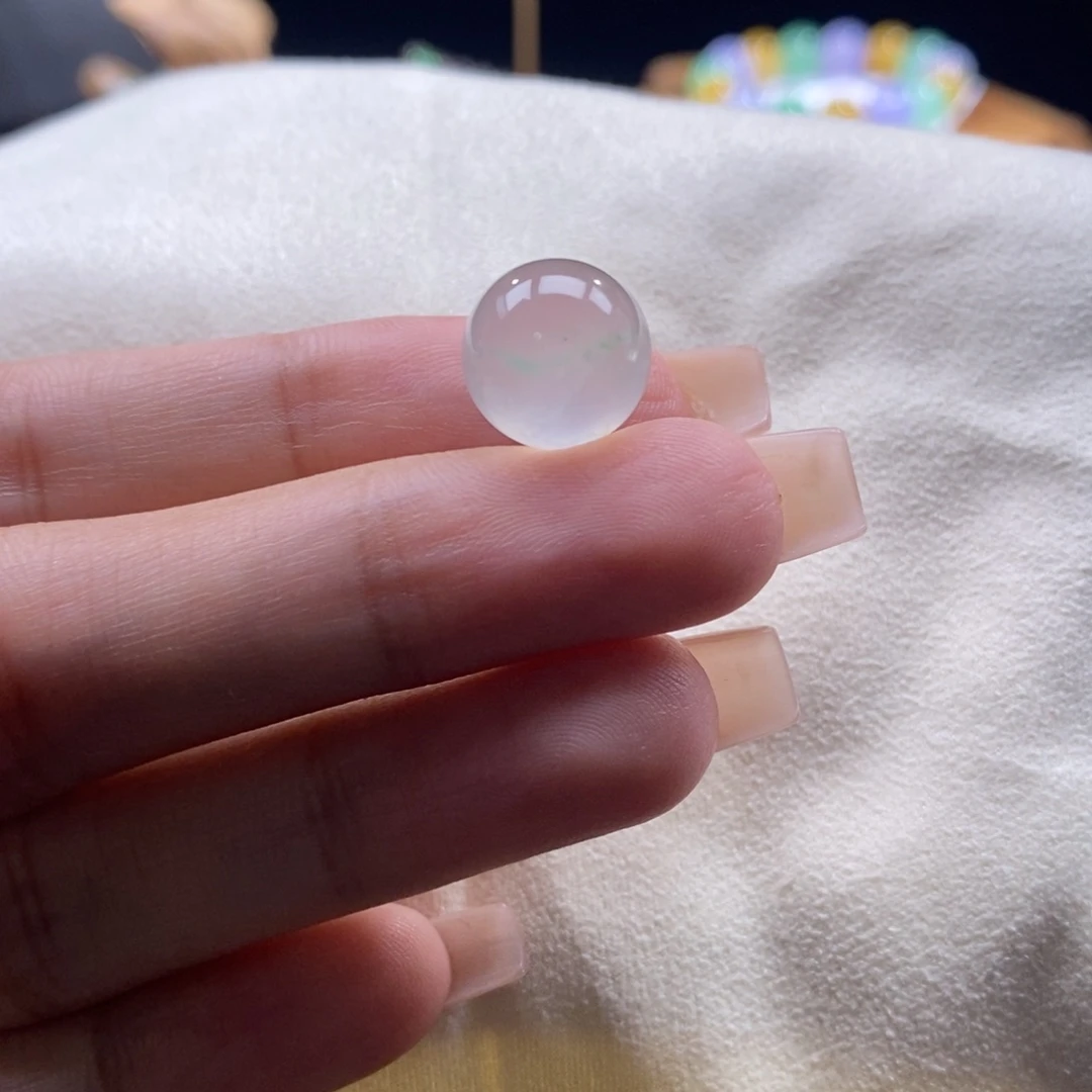 翡翠未镶嵌颈饰高冰飘色珠卡12.2