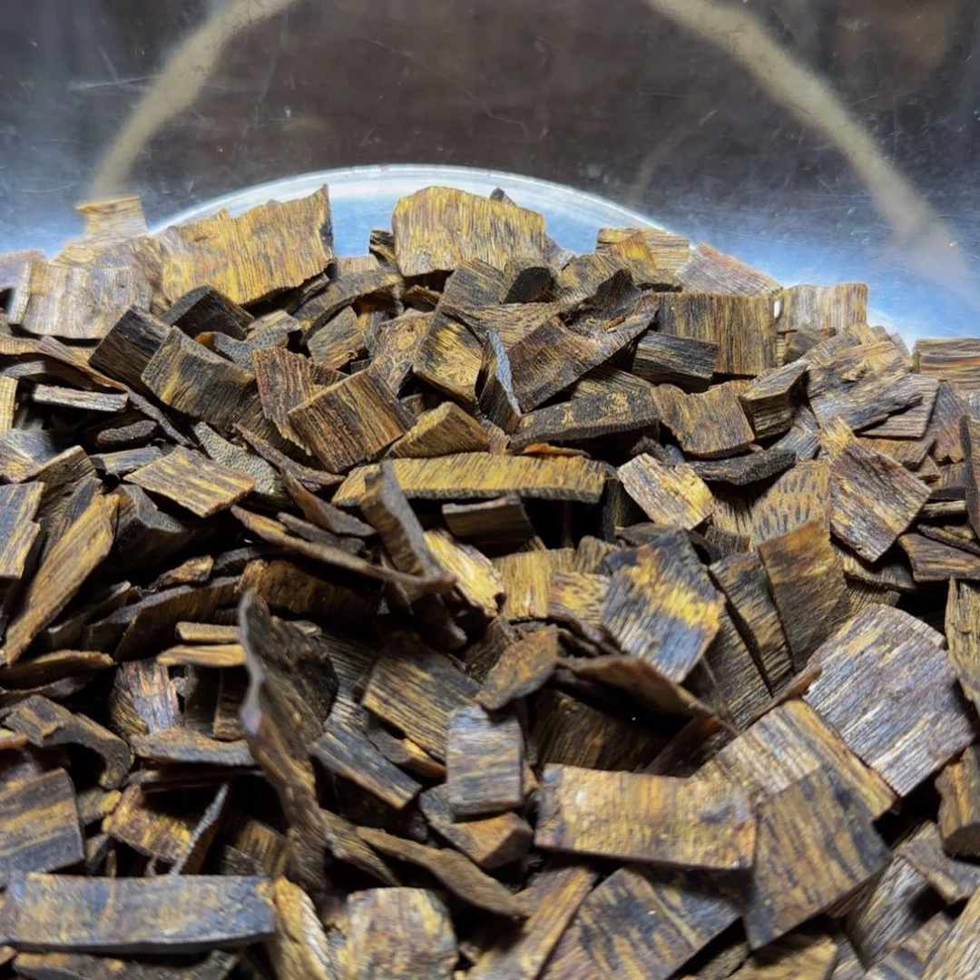 卡***澳沉香碎屑沉香奇楠沉香白棋沉水树皮油138克