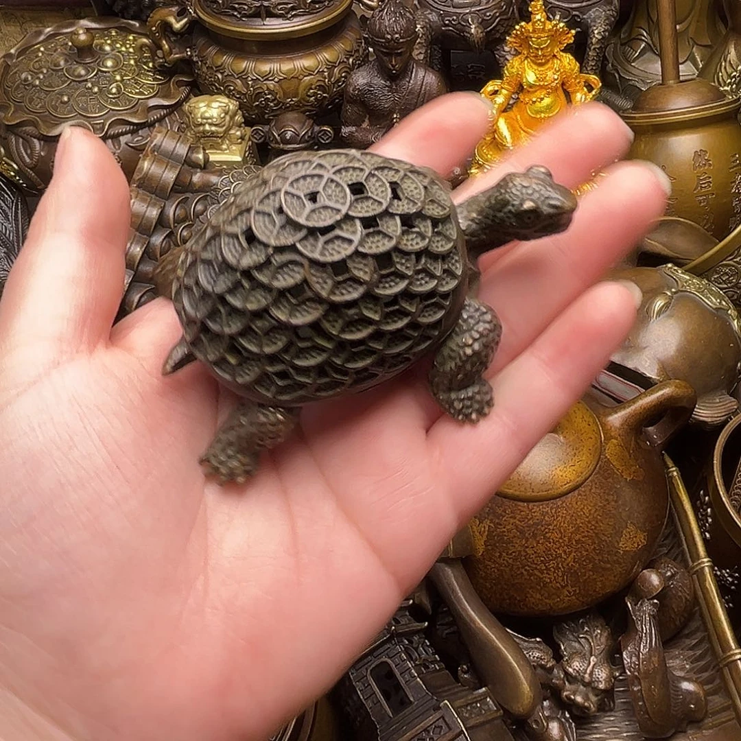 精美铜器批发档口