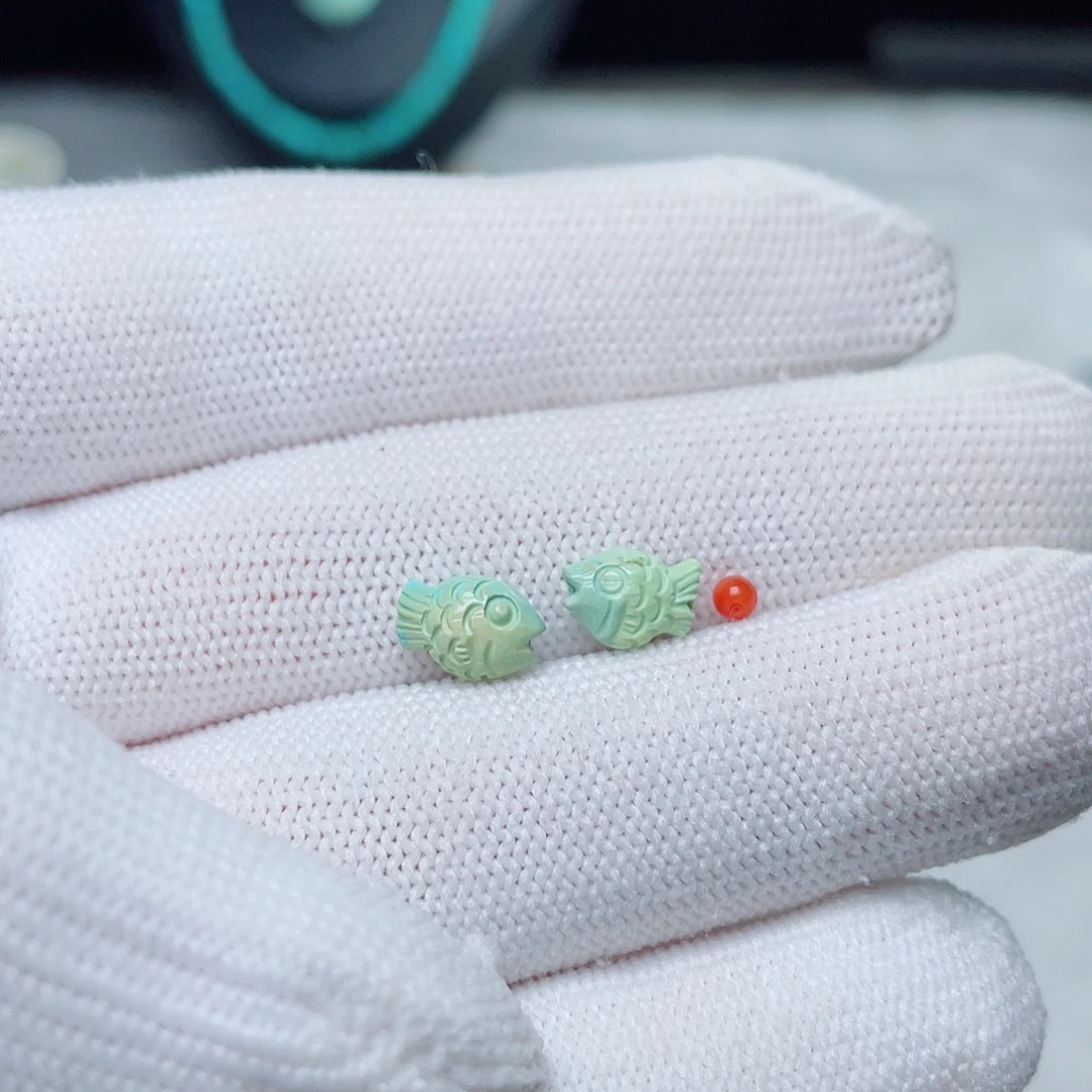 南红玛瑙未镶嵌珠宝奇石