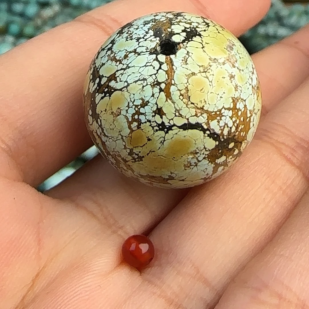 南红玛瑙未镶嵌配饰21.7瑕疵