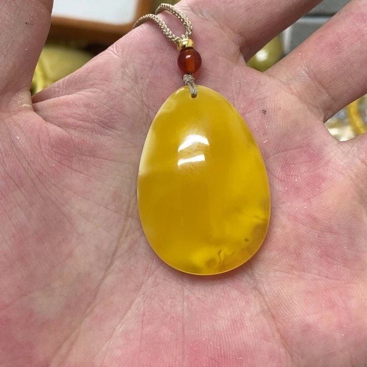 未镶嵌蜜蜡裸石吊坠