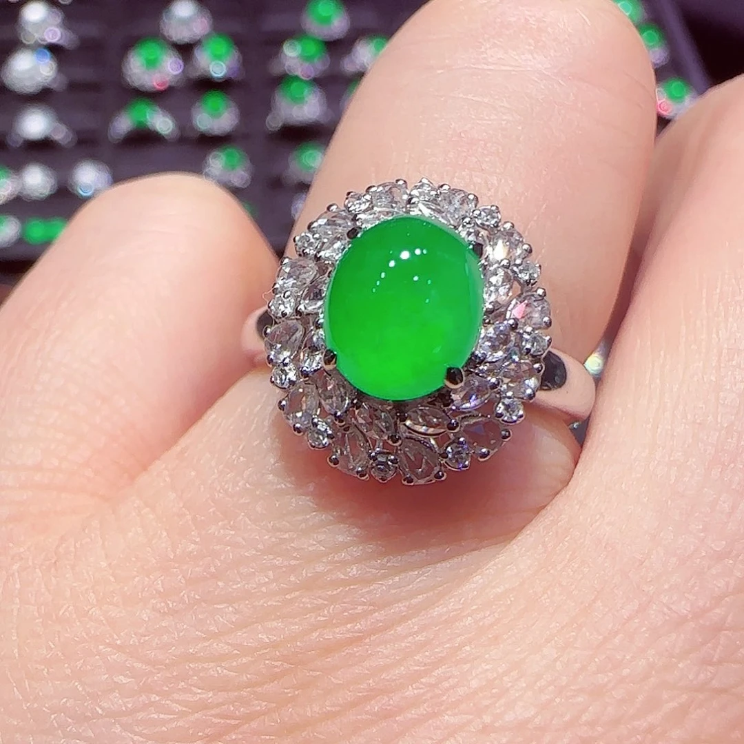 翡翠18K金镶嵌戒指戒指