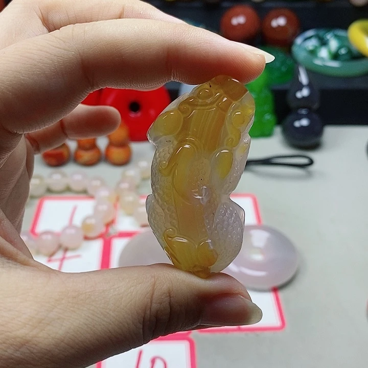 未镶嵌吊坠(不含链)玛瑙/玉髓遥*