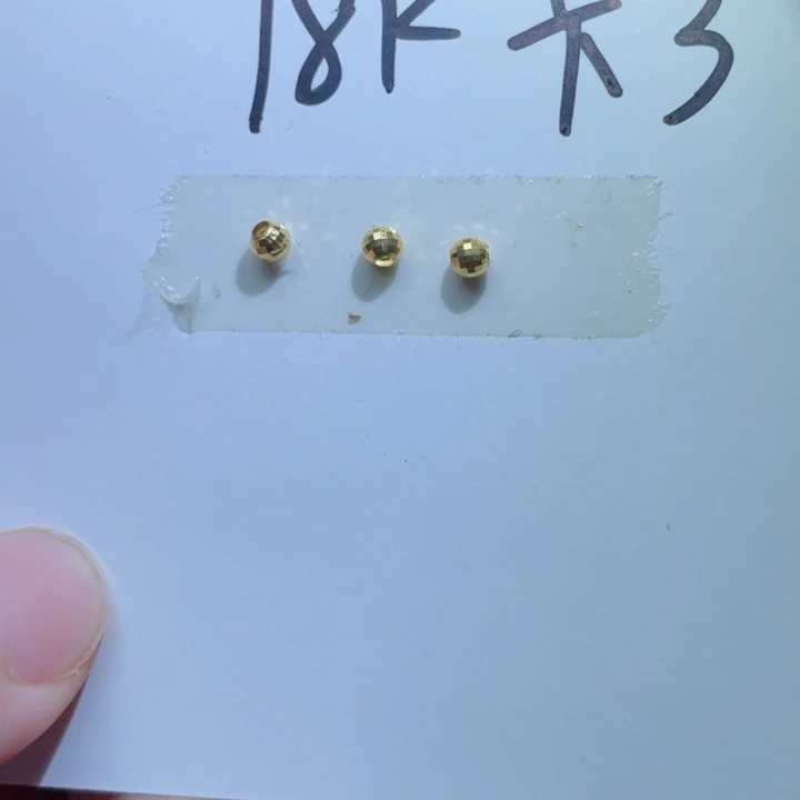 翡翠18K金镶嵌吊坠(不含链)珠子