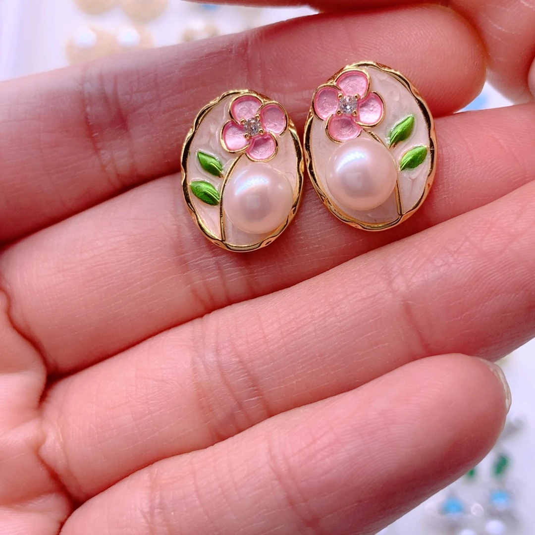 淡水珍珠耳饰合金