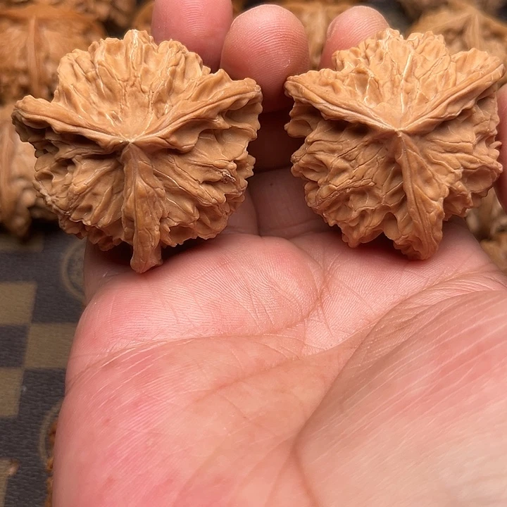 吊坠文玩核桃你们都在