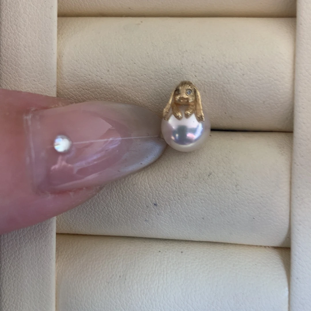 颈饰18K金镶嵌海水珍珠
