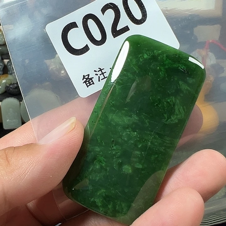 未镶嵌和田玉挂件