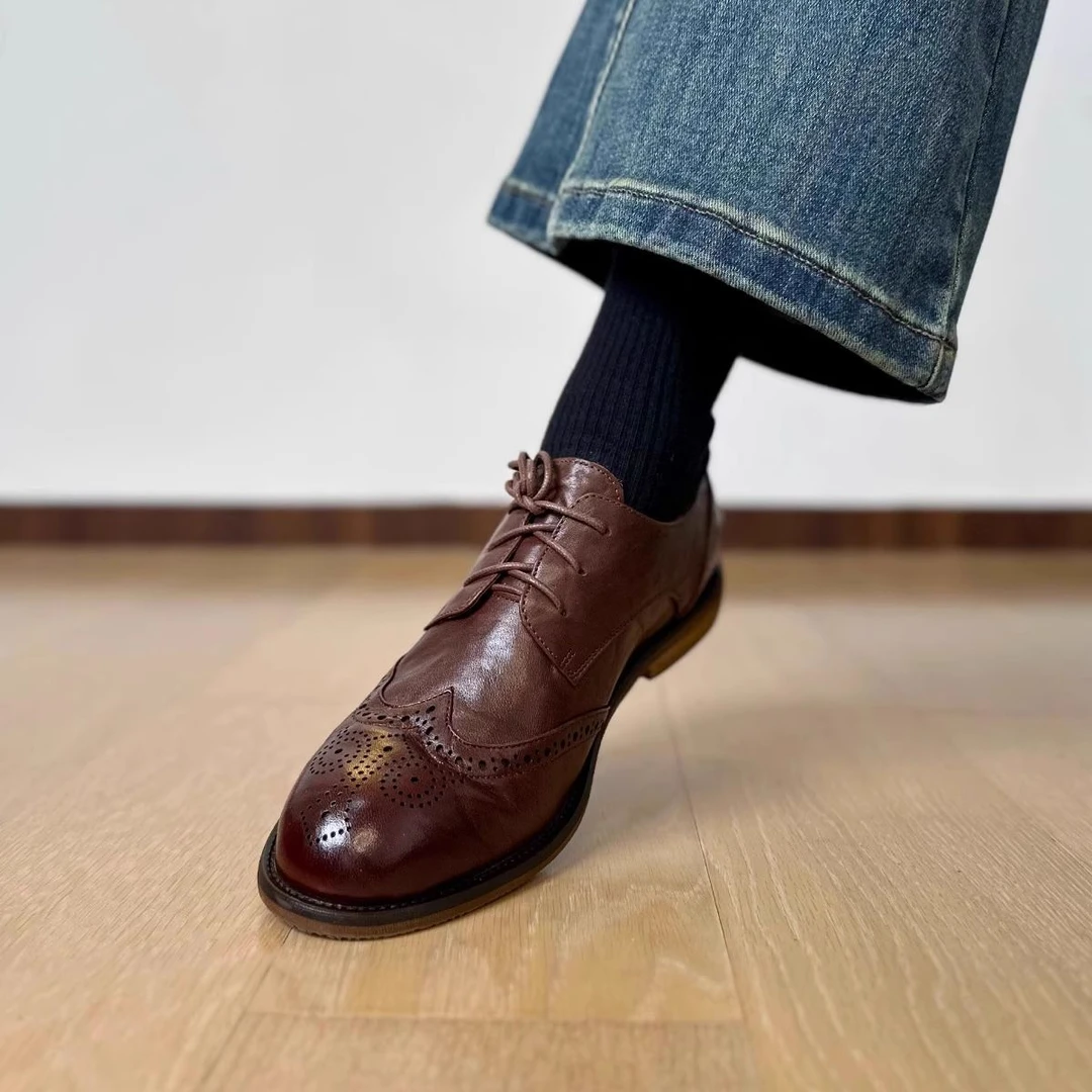 OOZHOU雕花布洛克小皮鞋女系带深口单鞋英伦水洗头层牛皮女鞋