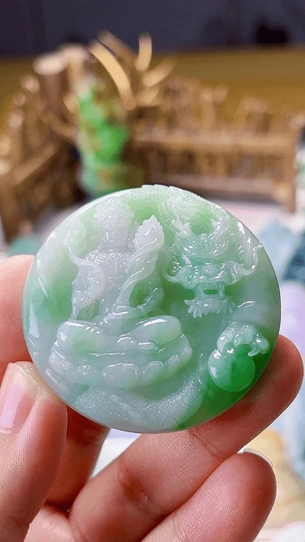 【新春好物】天然缅甸翡翠飘阳绿虚空藏毛货买断需抛光尺寸48-9