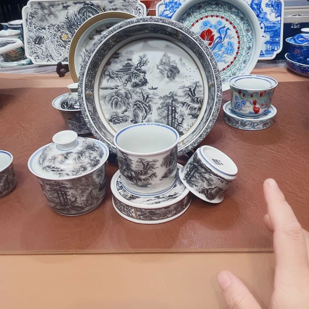 摆件景德镇陶瓷研究所工作期间在