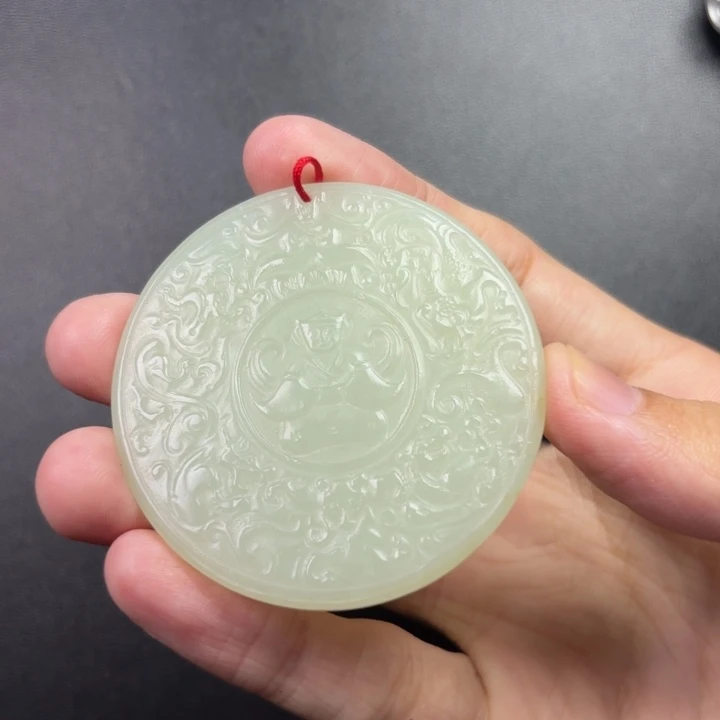 常***往和田玉未镶嵌颈饰