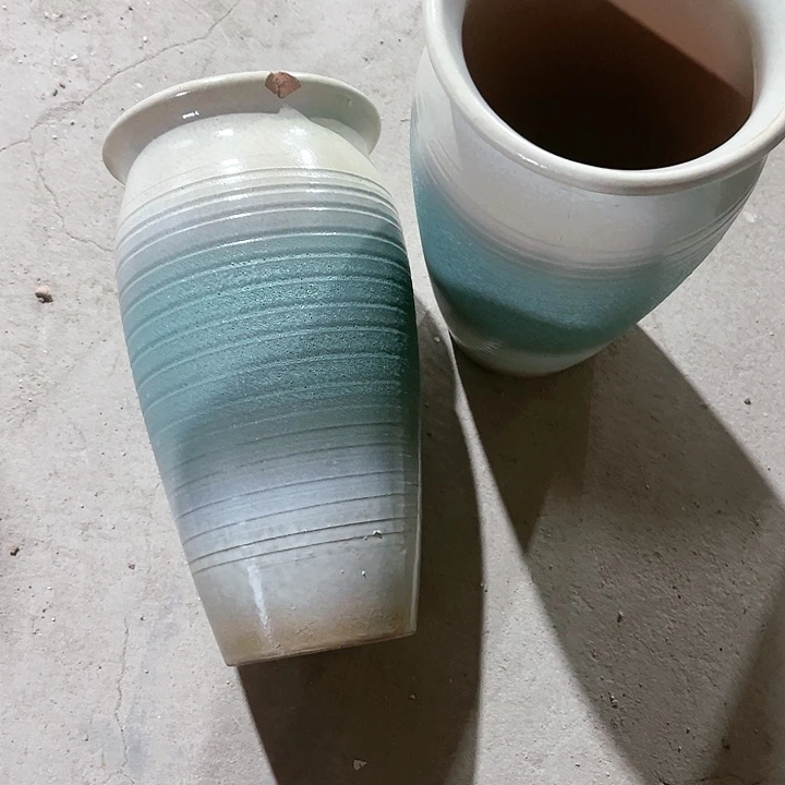 红陶口径14高度25两只小瑕疵