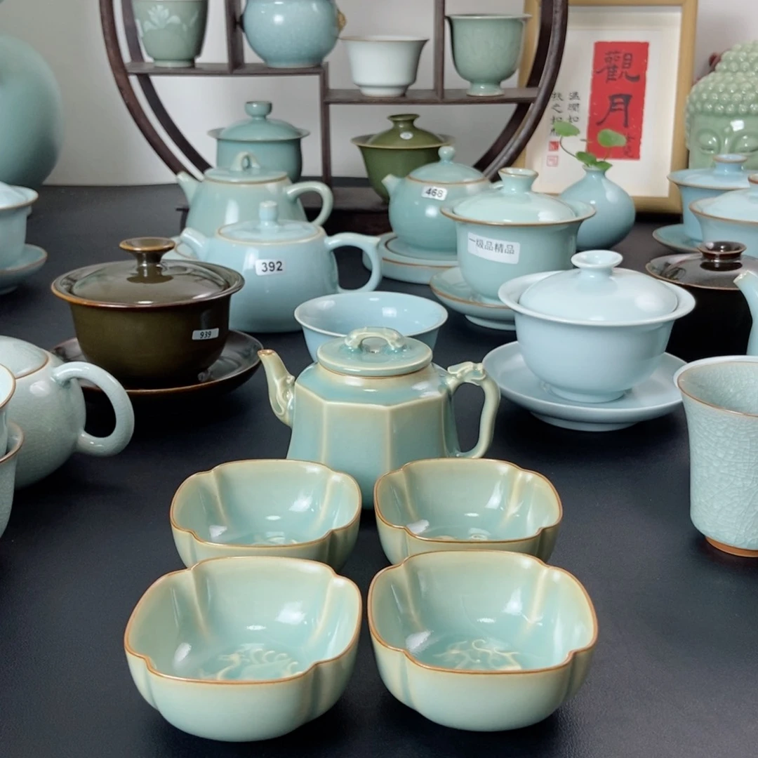 七*莲一级品仿古釉龙壶套装