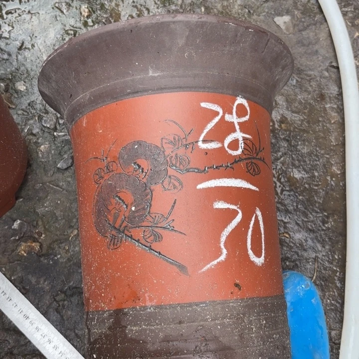 紫砂花盆紫砂的花