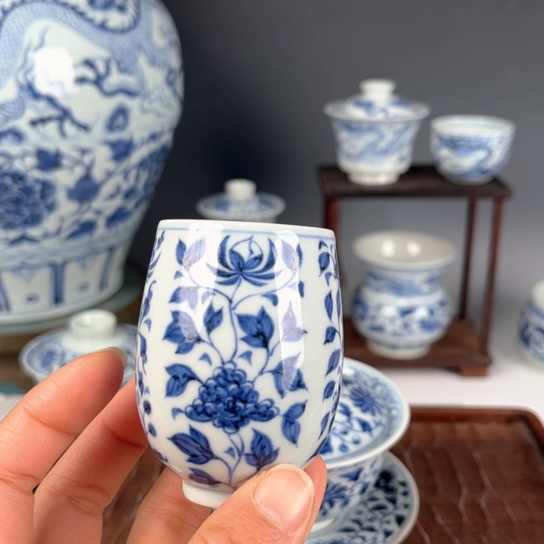 青花四季花卉闻香杯