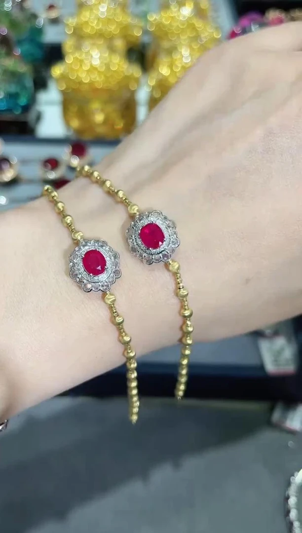 18K金镶嵌天然红宝石手链单颗款 多样性发其一