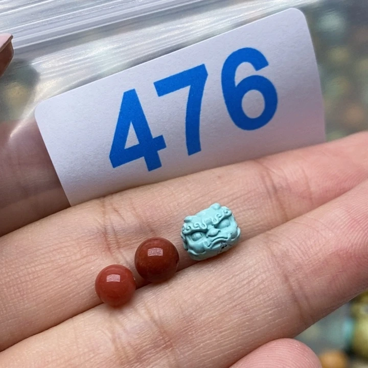 南红玛瑙未镶嵌珠宝奇石