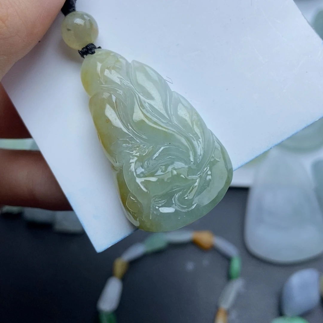 未镶嵌定制翡翠九尾