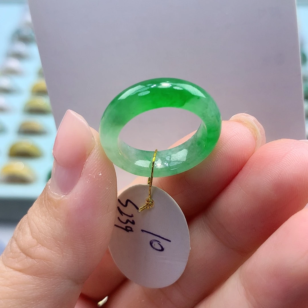 未镶嵌戒指翡翠10圈