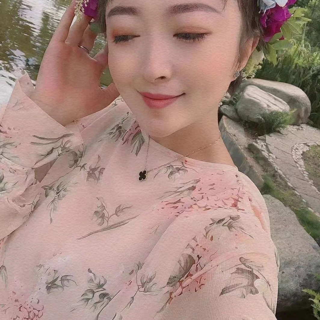 帅姐美衣美鞋集合链接001-100